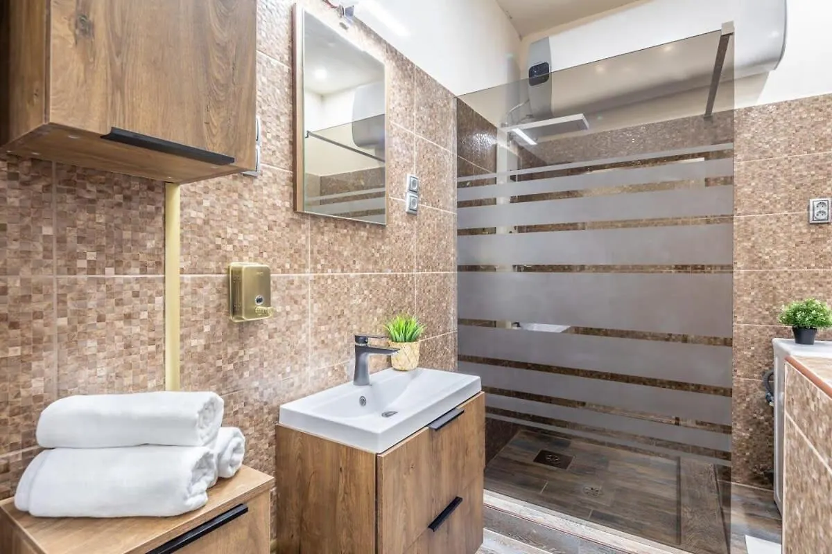 Cosy & Very Central Apartment - With Ac Budapest Hungary